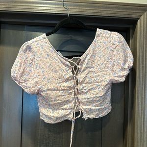 Lot: 4 midriff shirts